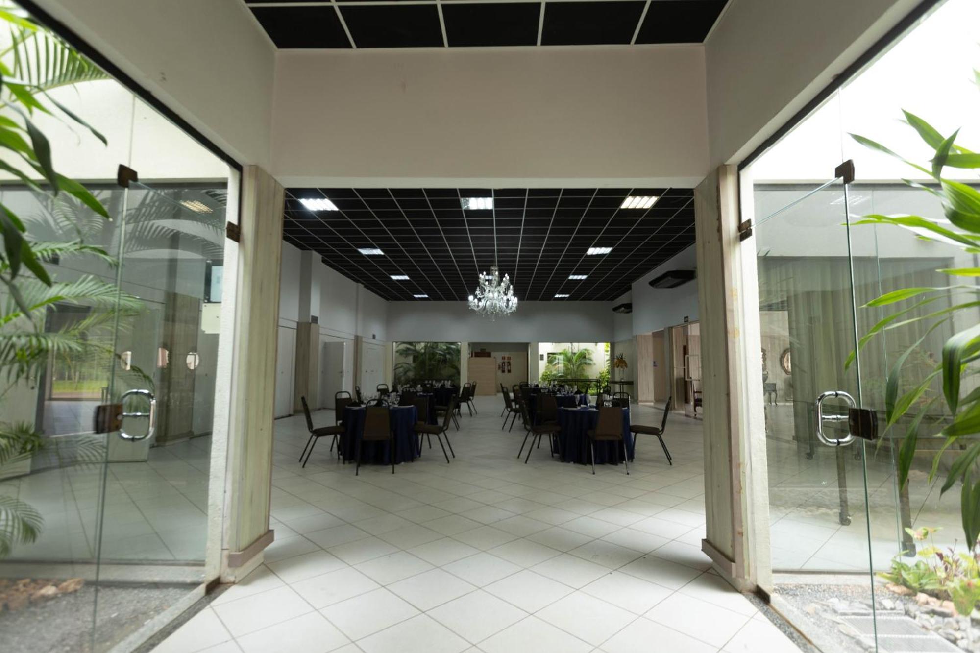 Hits Pantanal Hotel Aeroporto Várzea Grande Exterior foto